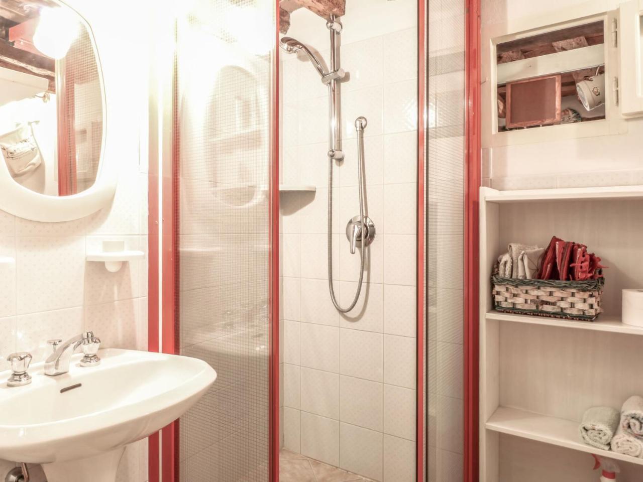 Apartment Palazzo Cittadella By Interhome Lucca Bagian luar foto